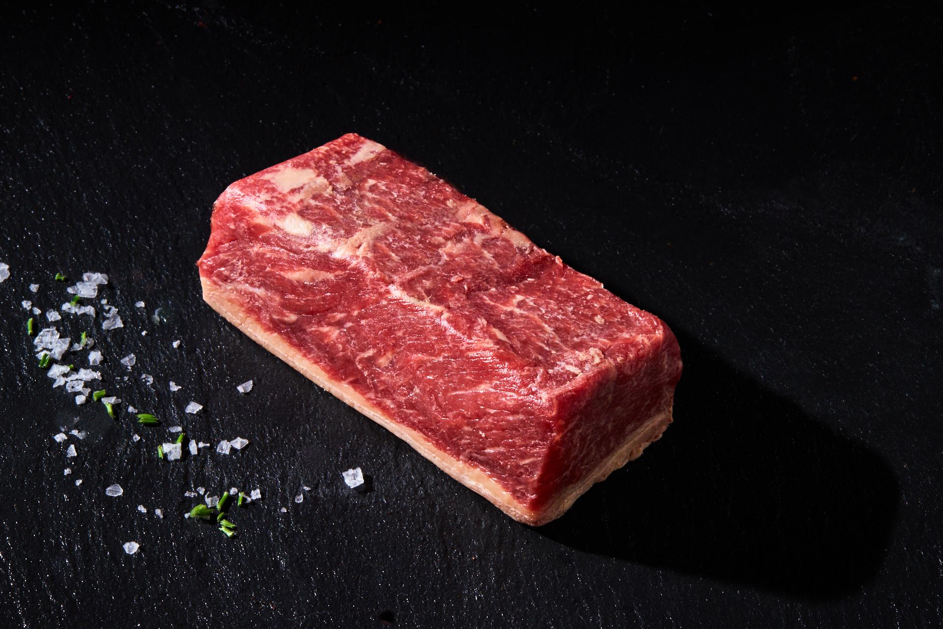 Tataki de lomo bajo de vaca ibérica Suprema Dry Aged